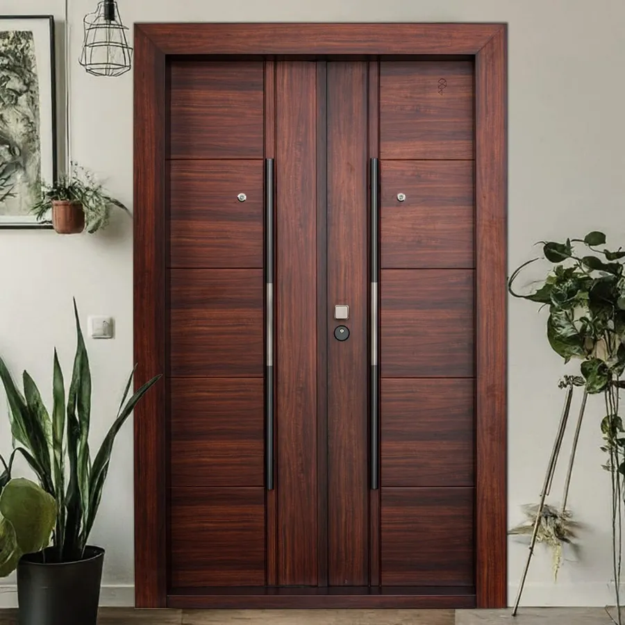 PTR 22 — steel door